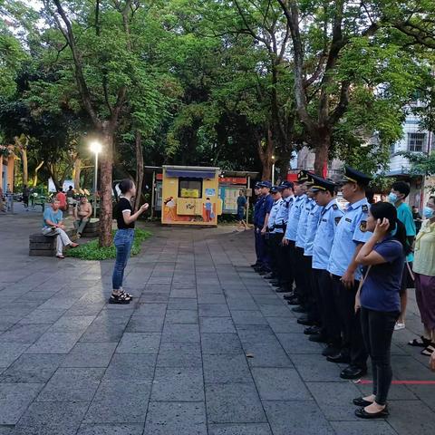 和平南街道联合多部门持续开宅群租楼消防安全执法行动