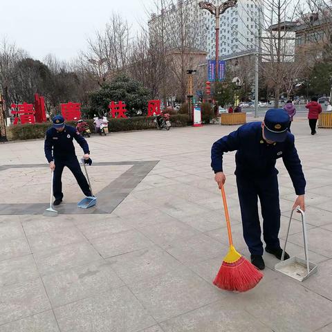 学雷锋 践行动—扶风南大街消防救援站开展义务清扫服务