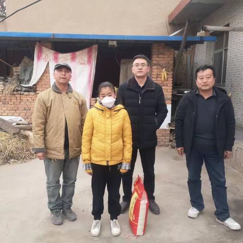 暖冬走访，助梦成长——四门初中走访慰问单亲孤儿学生