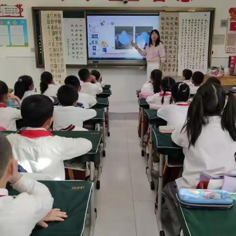 翰墨可育人   字字溢书香