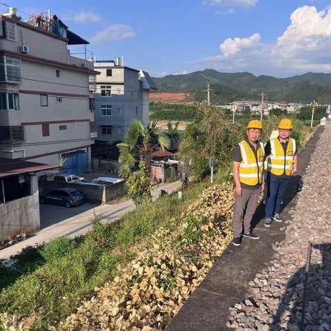 【南平市建瓯护路办】建瓯市加强国庆节前铁路护路工作