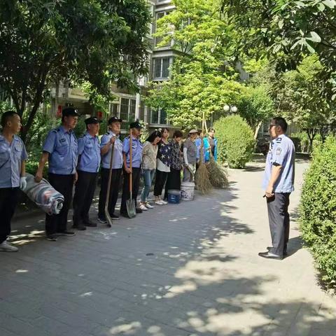 【漳浒寨街道化工坊社区】防汛不松懈 筑牢安全线