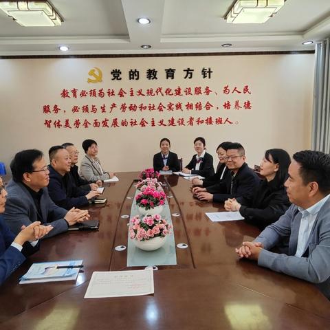 携手共育桃李 同心筑梦未来 ——西安市第十中学与西安市临潼区雨金中学对口支援活动纪实