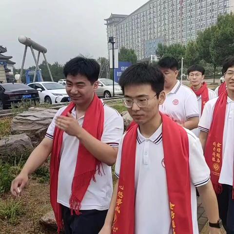 礼敬先师，高考祈福！