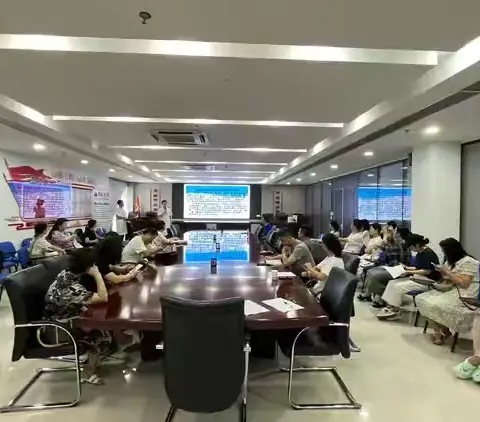 关爱妇女健康 || 颈椎日常保健公益讲座