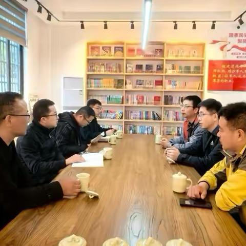 县级河长黄君俊召开河长专题会议