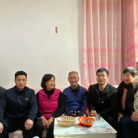 桔都西路社区新时代文明实践站开展“关爱计生特殊家庭 暖心行动温暖人心”活动