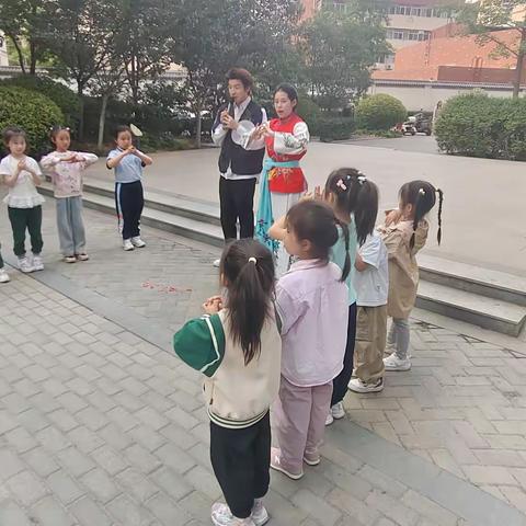 【大明宫街道时代社区】社区治理多元化，嵌入服务暖人心 时代社区嵌入式公益课堂持续推进