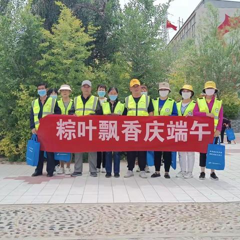 【“三抓三促”行动进行时】兴盛社区开展“端午送安康 义诊暖人心”活动