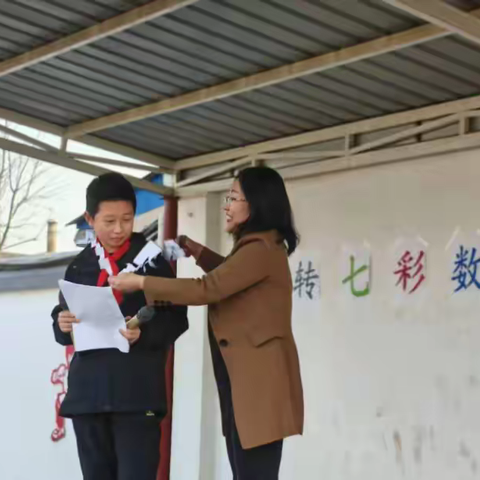 感受数学魅力，享受数学节盛宴         -----女织寨小学开展首届数学嘉年华活动