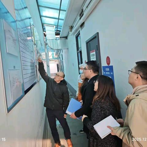 【雷锋小学·校园餐】心系校餐安全 情暖师生舌尖