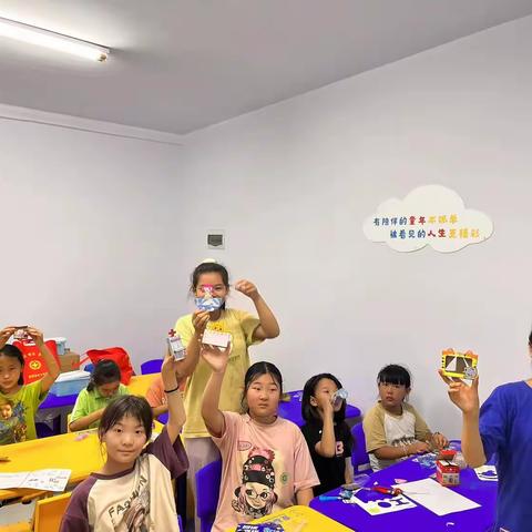 西马村儿童服务站开展手工书折纸主题活动