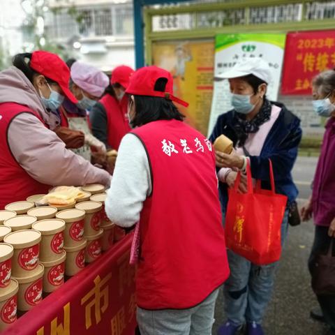 银山街道 航北社区关工小组  开展“玉兔纳福 喜迎新春”主题活动