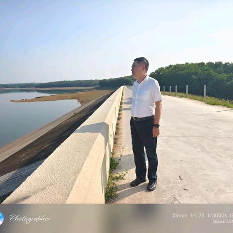 县级河长、县委常委曹磊深入和舍镇开展巡河工作