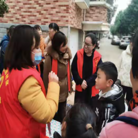 垃圾分类新时尚 健康文明新生活