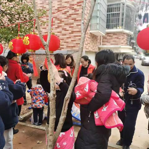 绿色新春分外美，垃圾分类闹新年