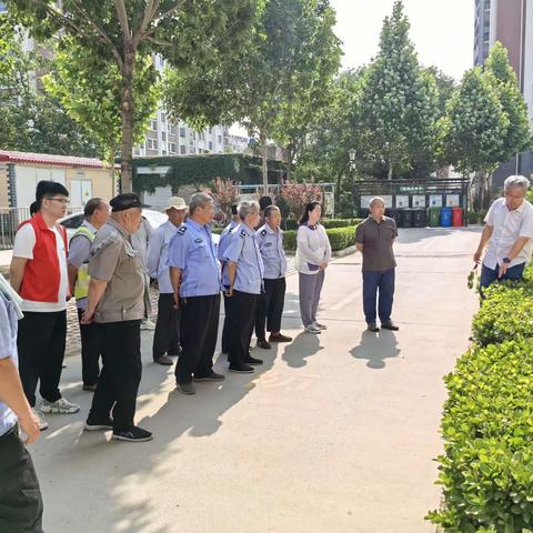 玫瑰湖社区:“花园共建”再行动，绿化养护注动力