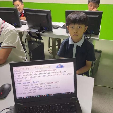 凤凰机器人 python 徐琳凯