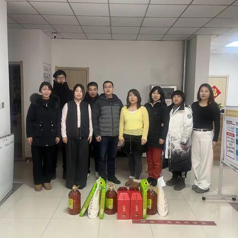爱心走访 温暖传递——兴顺街道建北社区和橡新社区开展春节慰问送温暖