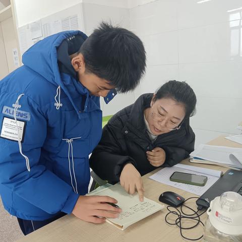 【强镇新征程  筑基谋新篇】求真务实，润物无声——临沂第三十中学七年级“最美教师”人物风采展示