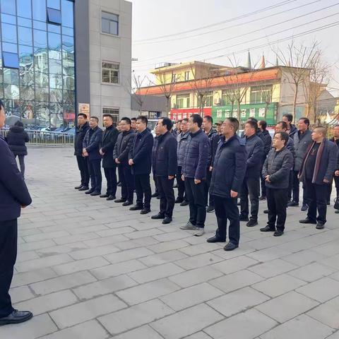 交流学习促进步    凝心聚力谋发展