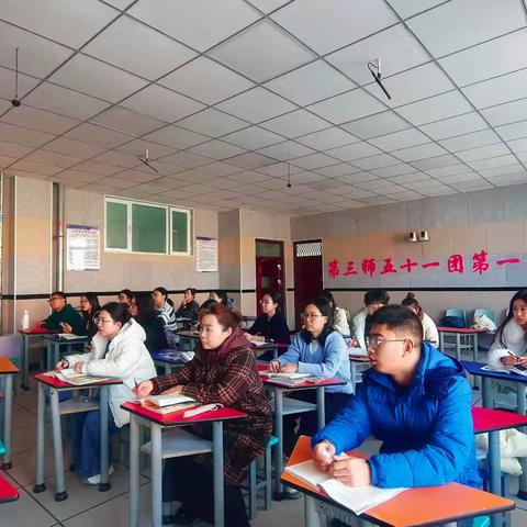 【党建+教研】党建领航研路远，凝心聚力促成长