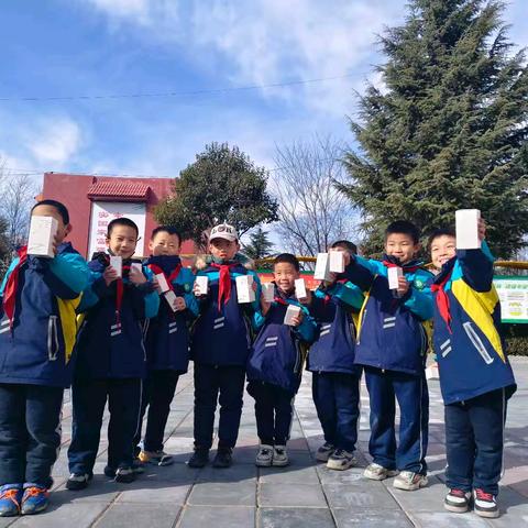 “做讲卫生的好孩子”洗护用品捐赠活动
