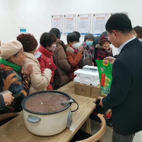 天马街道东明社区文化家园开展 “腊八送暖，情满冬日”主题活动