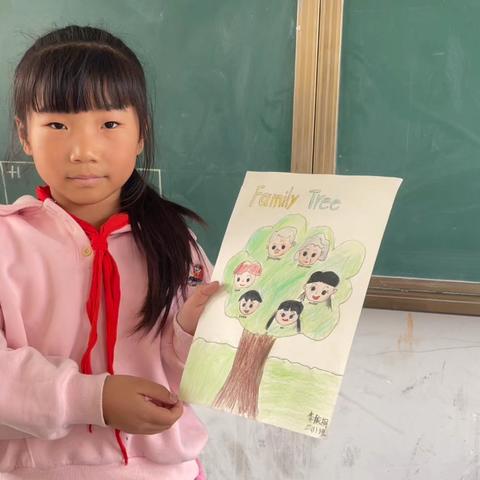 我的教育小故事1---从“画”到“说”：一棵家庭树的英语魔法