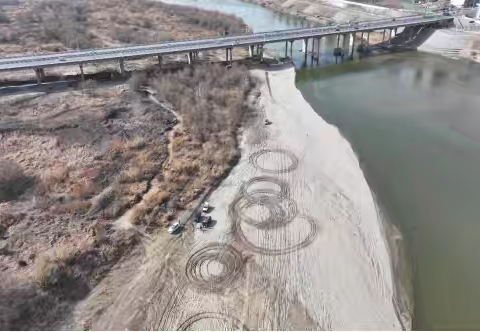 重拳出击整治，守护滩区平安