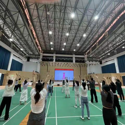 “健身强体魄 快乐八段锦” ——明溪县教育系统广泛开展八段锦工间操健身活动