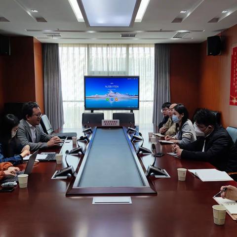 湖北分行信贷与投资管理部陈志广一行赴自贸试验区分行调研指导工作