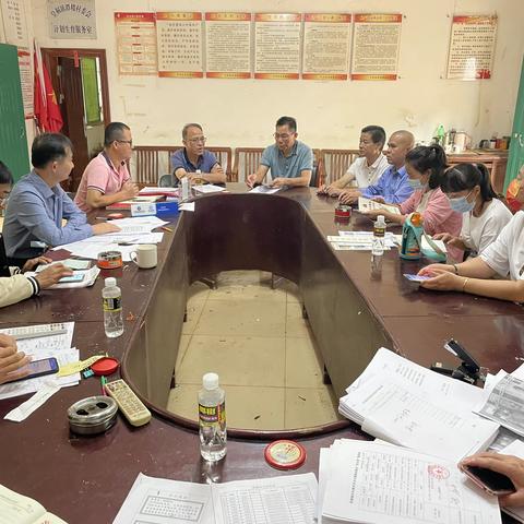 潭楼村乡村振兴中队开展乡村振兴攻坚日暨主题党日活动（第二期）