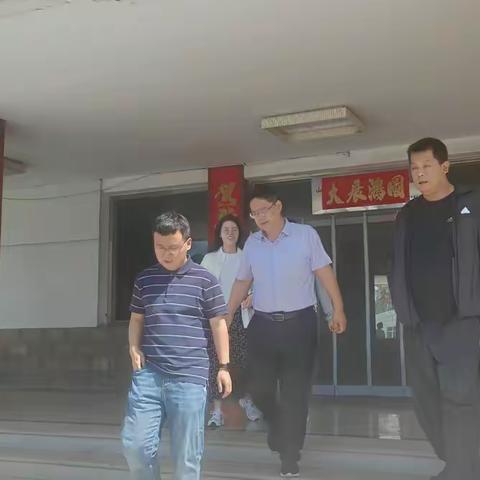 凝心聚力担使命     驻村接力启新程