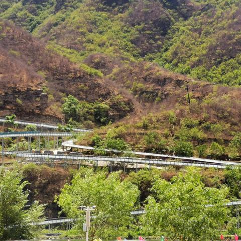 涞野高山玻璃漂流