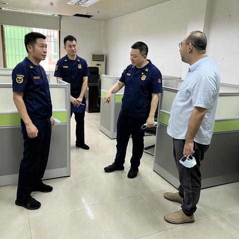 【宝安消防】支队党委委员、王丹晖副支队长莅临燕罗消防救援所开展调研指导工作