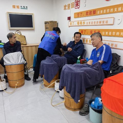 【凤之翼｜暖凤助老银龄志愿】细雨暖春·康养相伴