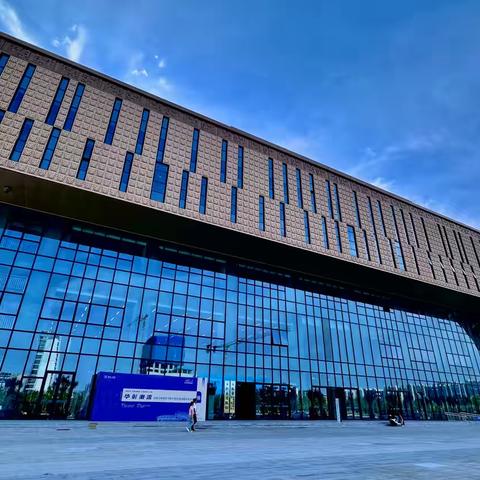 华彰潮流——安阳工学院艺术设计学院2024届毕业生作品展（绘画篇）优秀作品第三期线上展