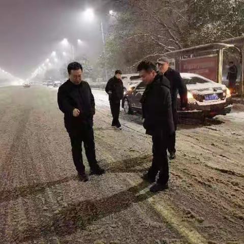 县城管局：严阵以待打好应对雨雪天气“主动仗”