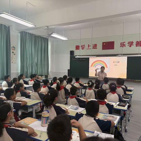 以趣促学-低年级英语课堂游戏教学的实践探究