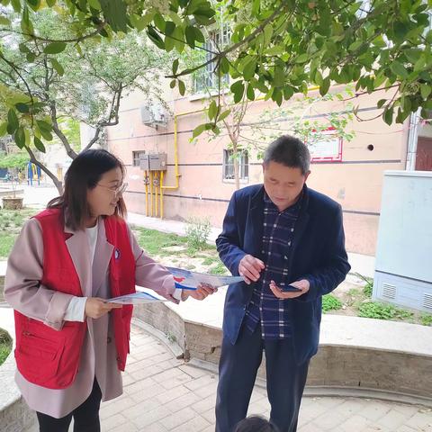 金明池街道宏康社区开展“为民措施践承诺，法治服务进社区”活动