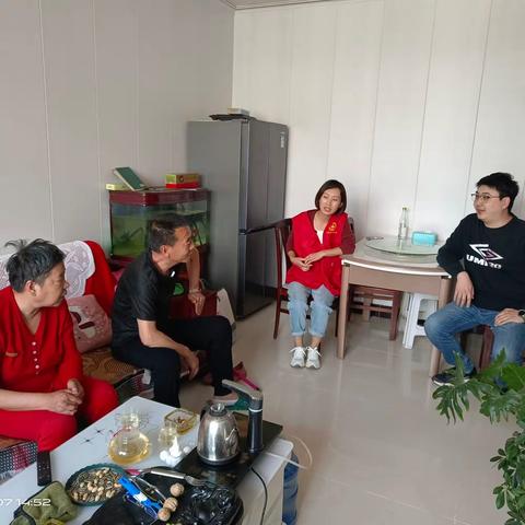 【“双争”进行时】北纬路社区“帮帮团在行动志愿小分队”志愿服务活动