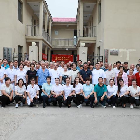 “银龄互助暖邻里 趣味游戏乐翻天”——北纬路社区老帮老志愿服务趣味活动