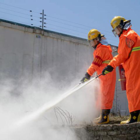 贵州龙源麻窝山风电场开展防火应急演练