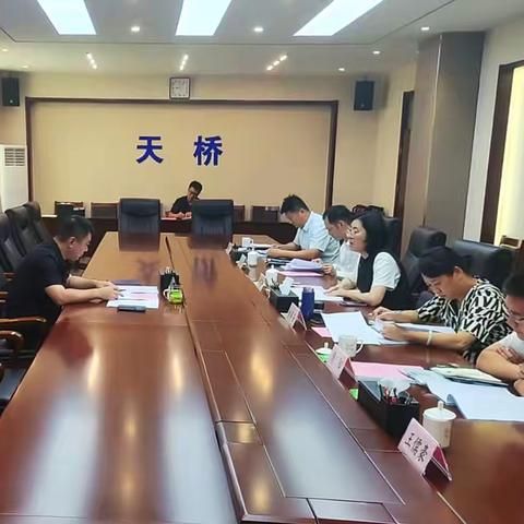 区委常委、副区长卫军调研指导纬北路街道服务铁路工作