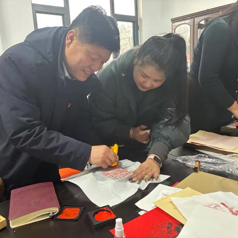 文化进万家 | 濮东街道开展非遗文化体验活动