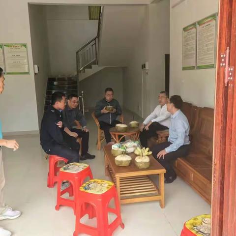 海南省林业局党组书记、局长刘钊军一行赴抱龙林场开展森林防火、资源管护及林下经济产业调研