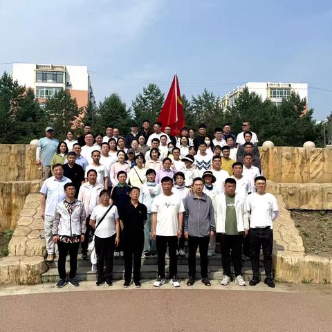 重走抗战路 铭记英雄魂 一兴安盟分行组织开展纪念抗战联合主题党日活动