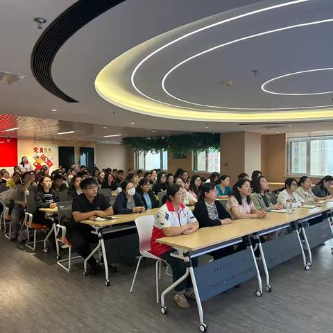 汇聚急救力量，筑牢社区生命防线——榆山街道红十字会成功开展应急救护专项培训