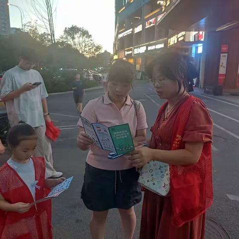 新塘社区让垃圾“分”出精彩